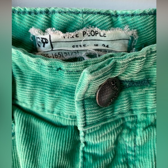 FP Green Raw Hem Corduroy Shorts - Picture 2 of 4